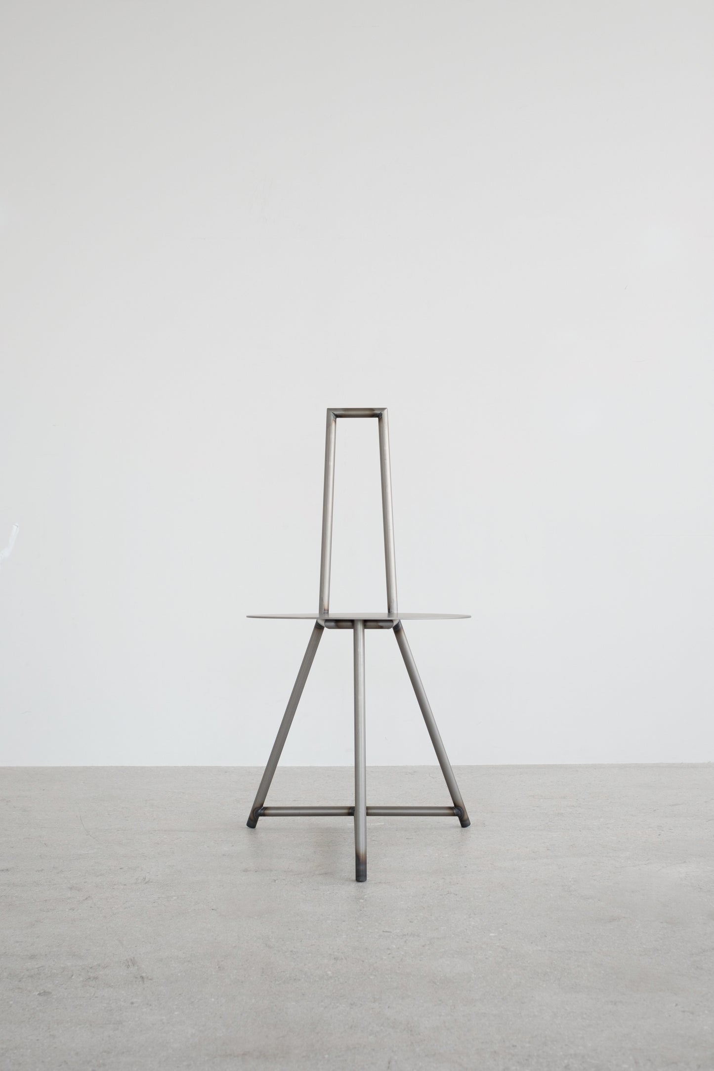 Linea standerd chair