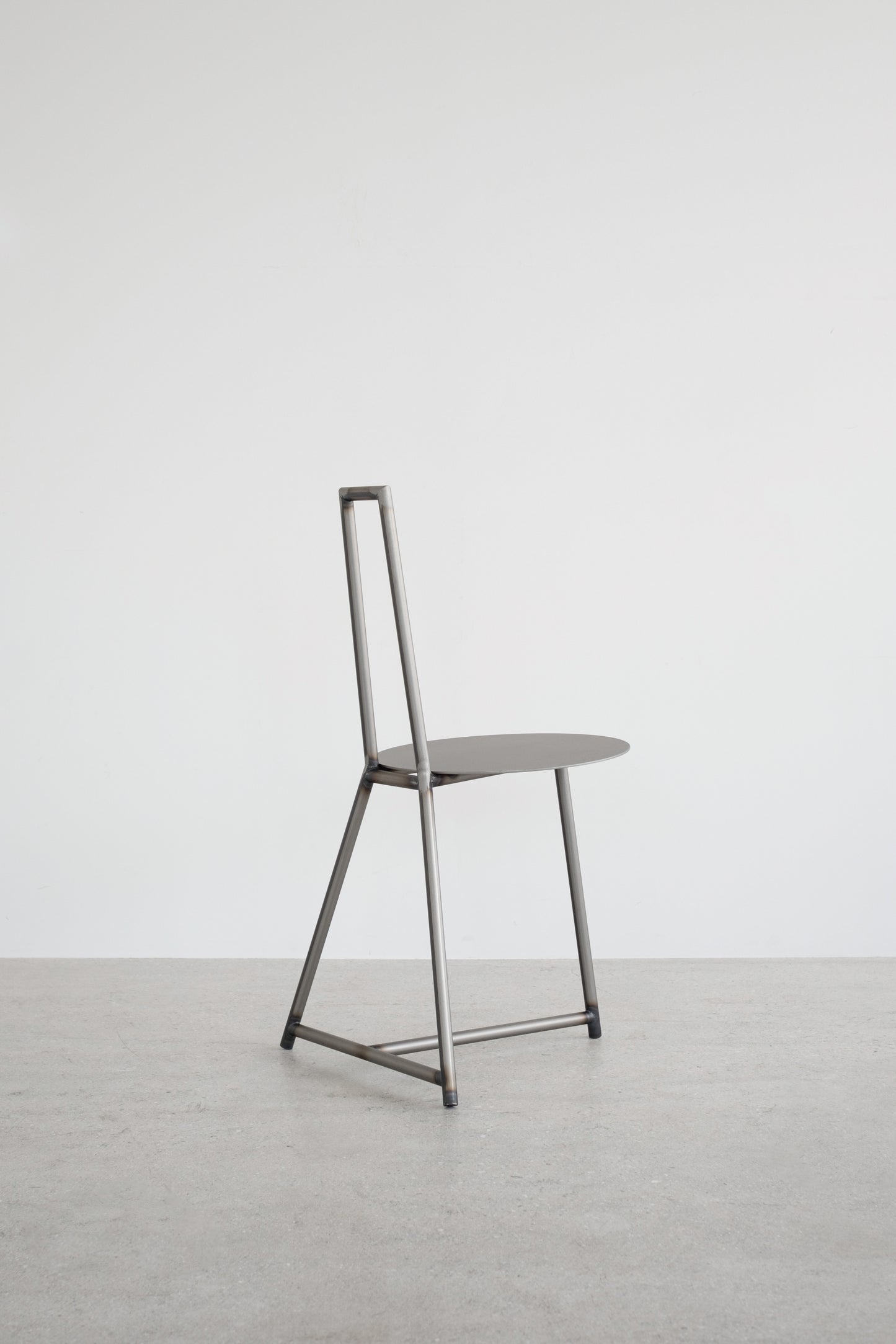 Linea standerd chair