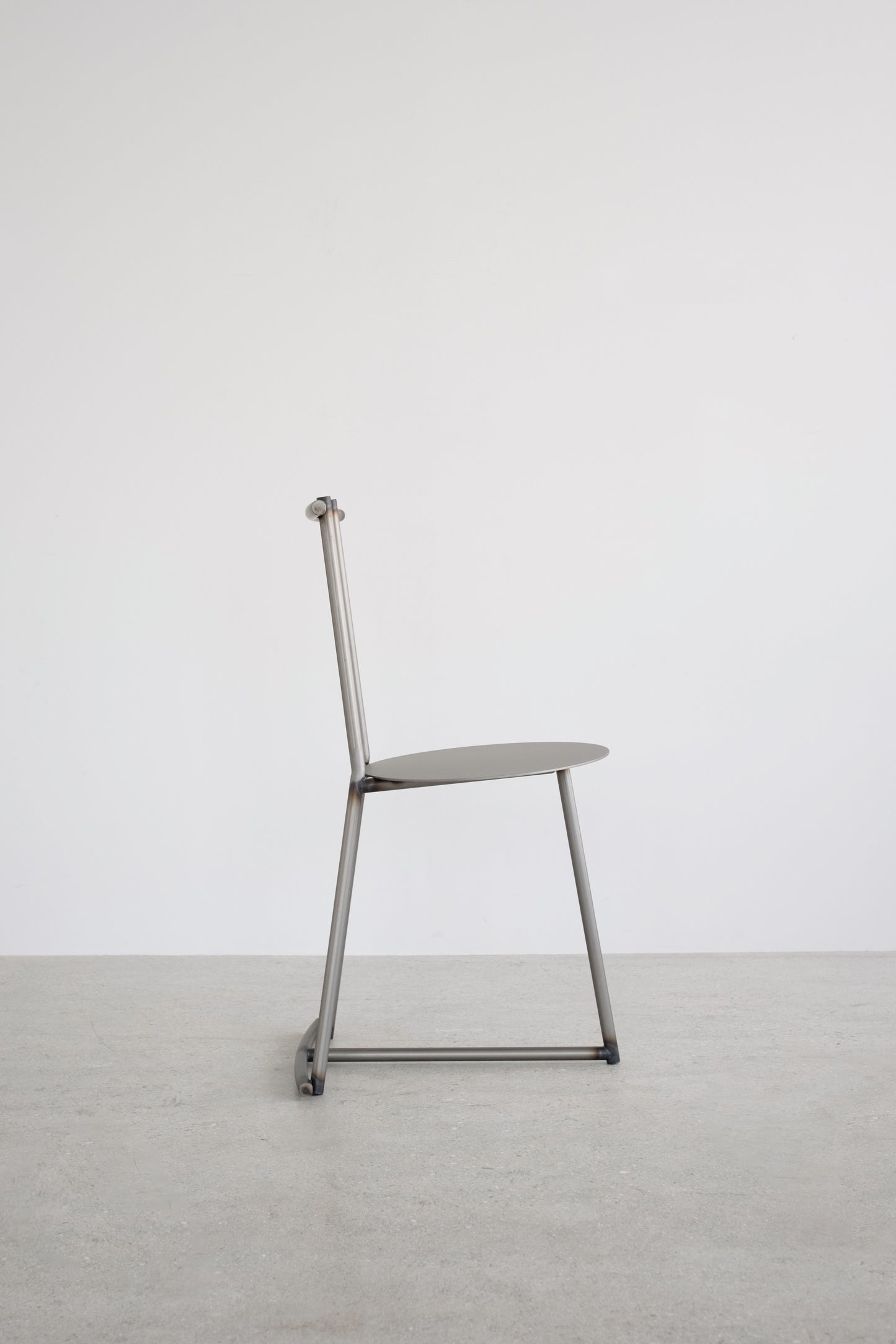 Hangar standerd chair