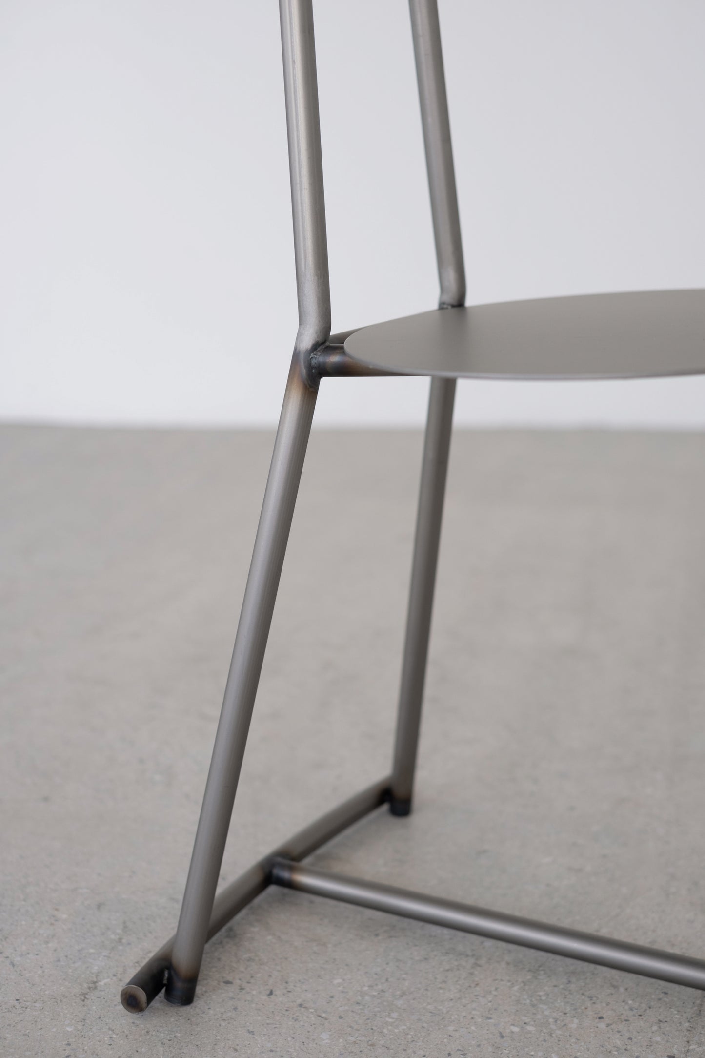 Hangar standerd chair