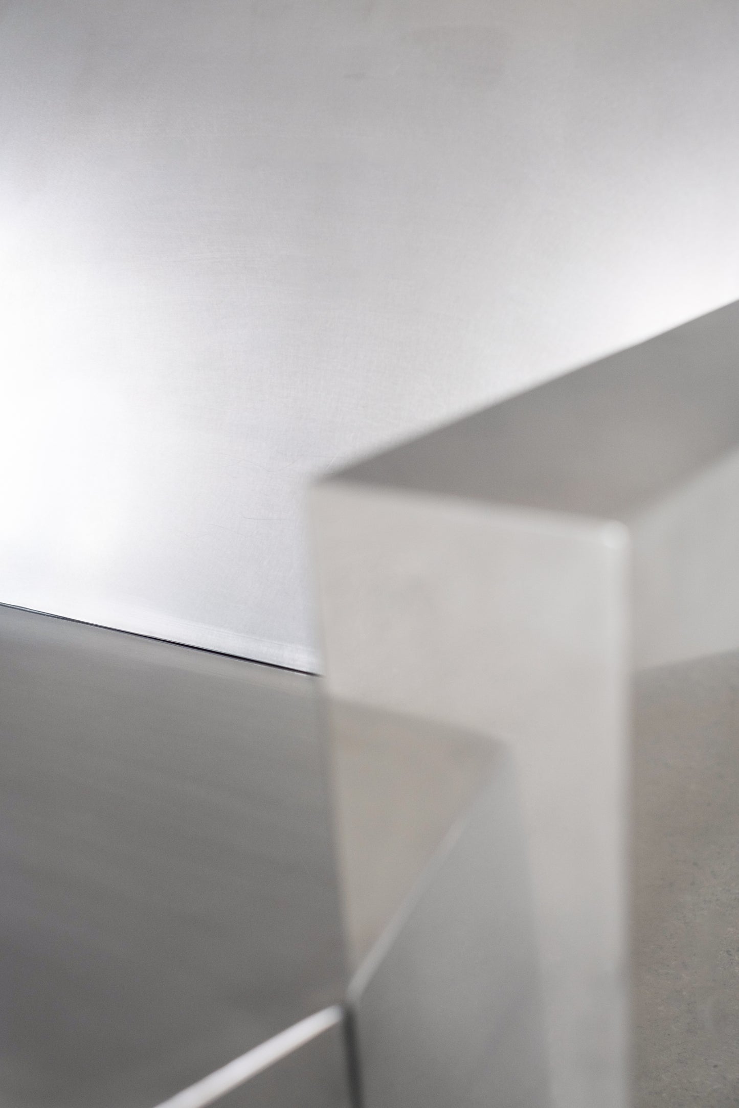 Stack lounge chair