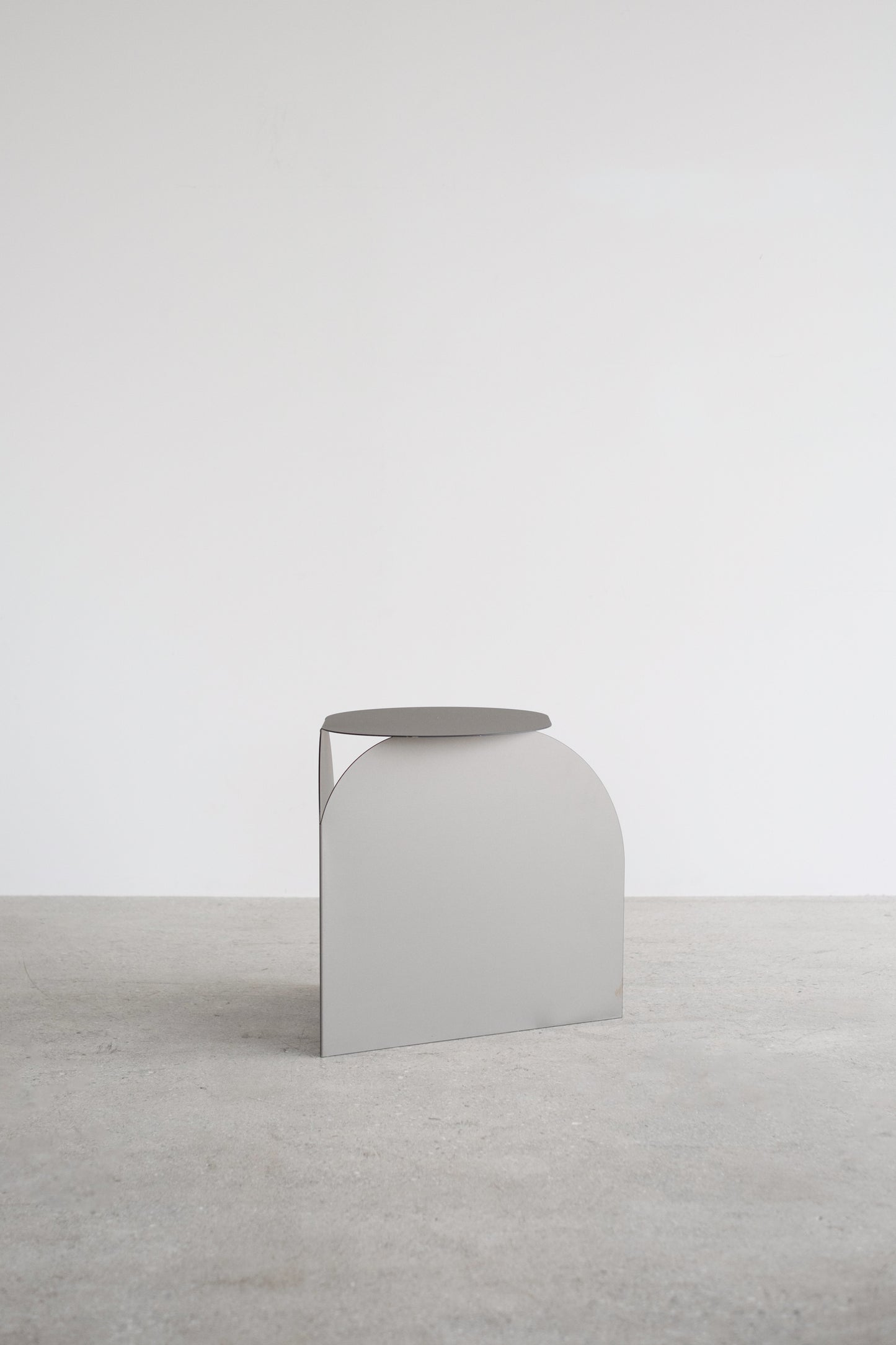 Peki peki side table