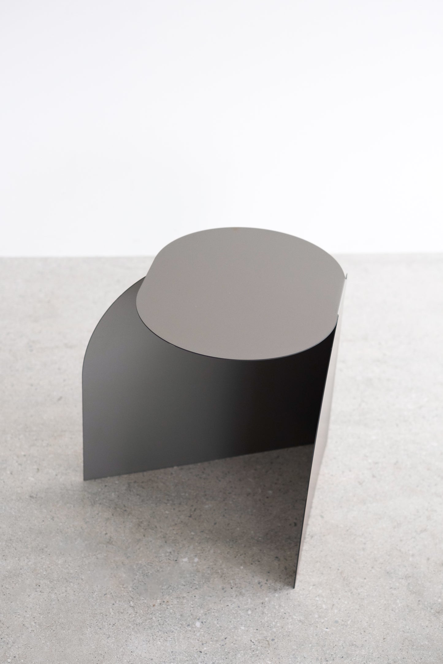 Peki peki side table