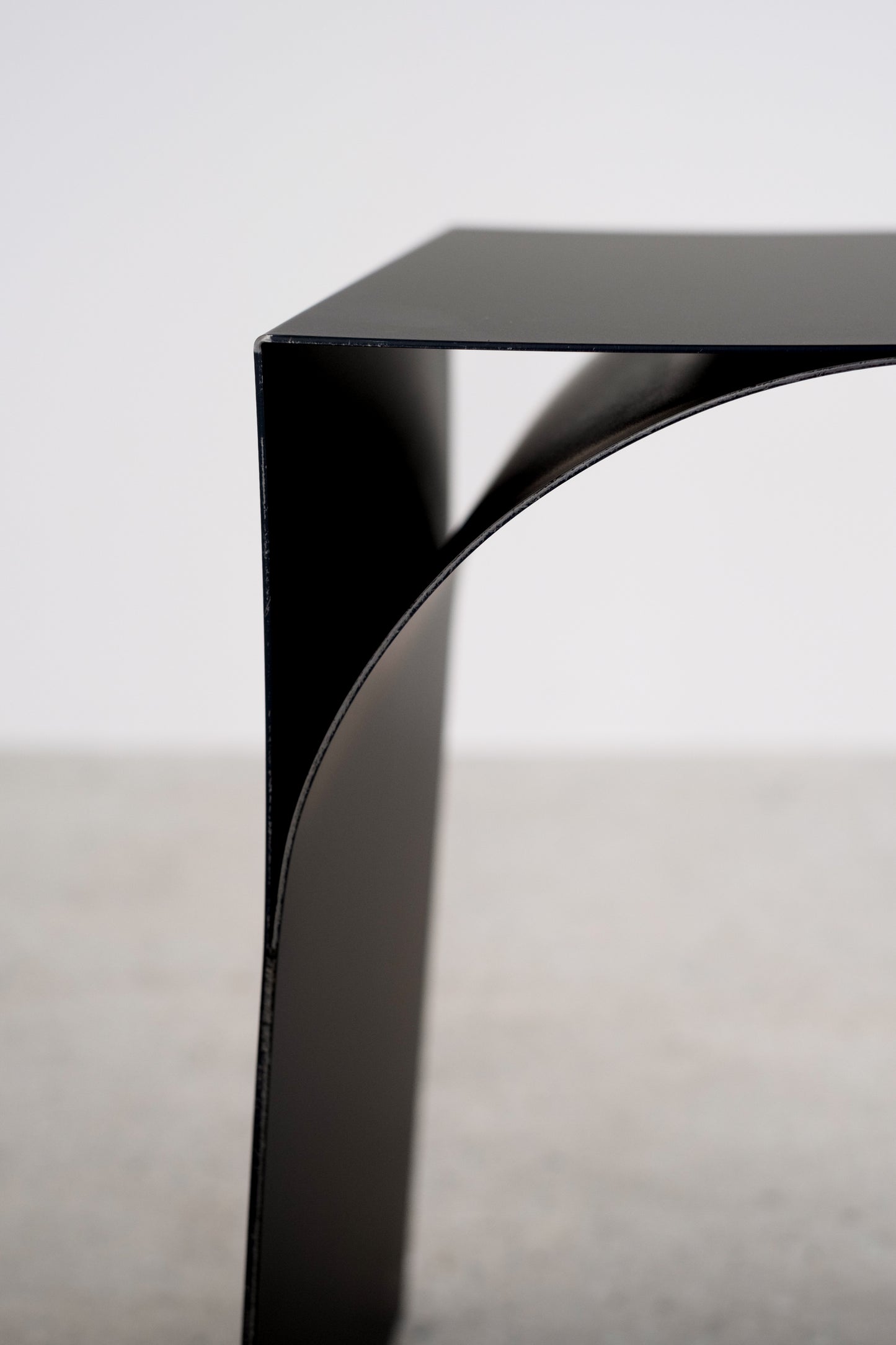 Span arch stool