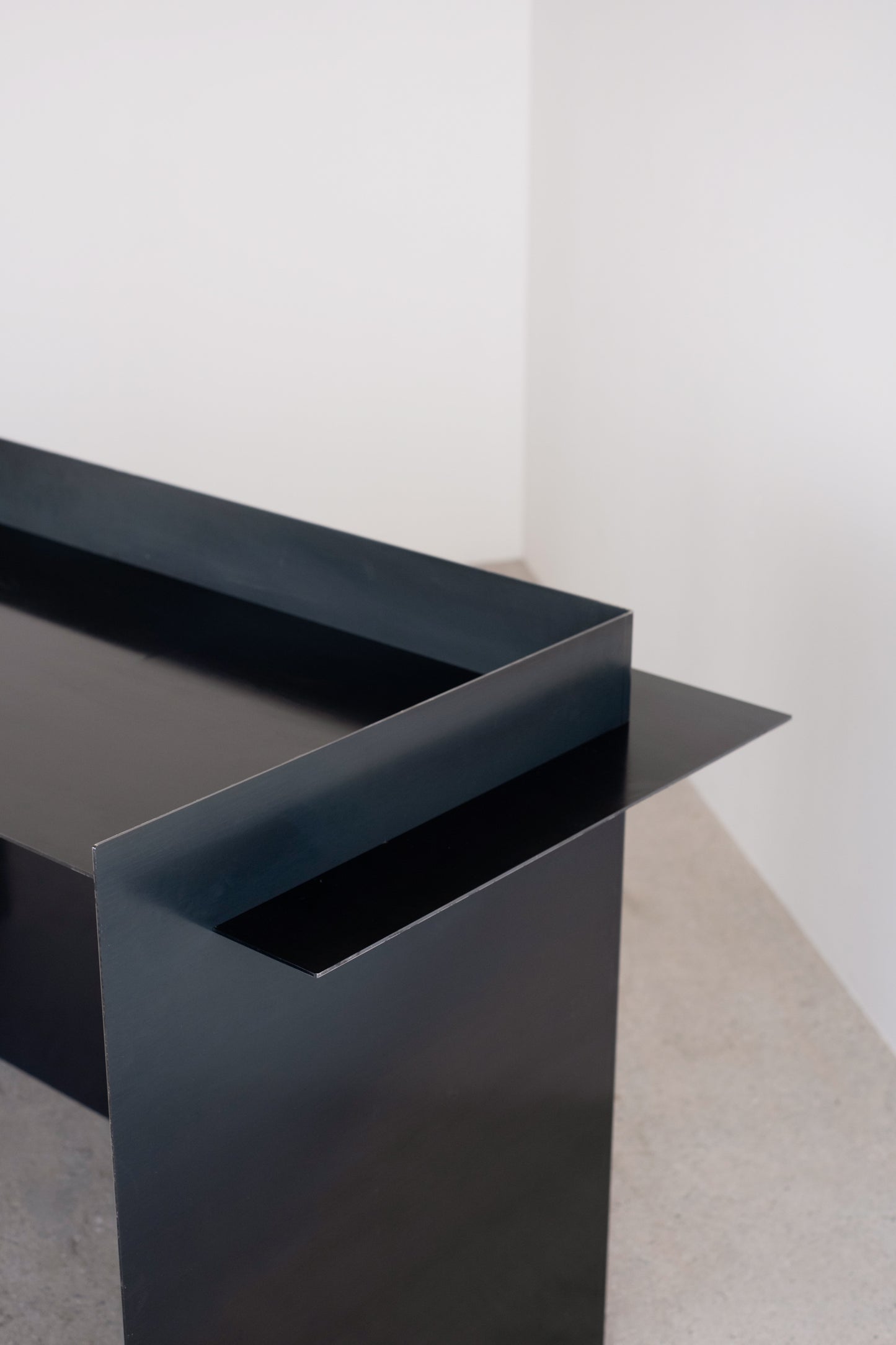 Offset desk