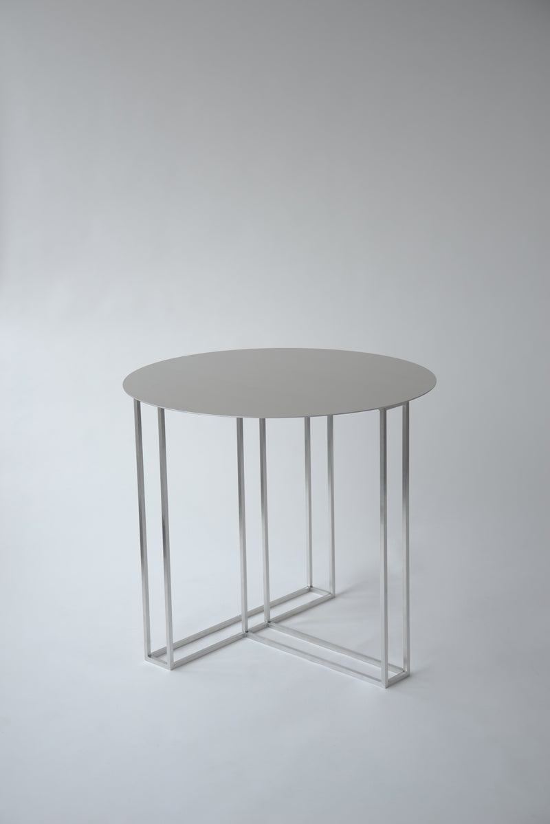 Frame Round Table