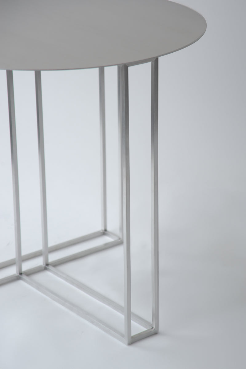 Frame Round Table