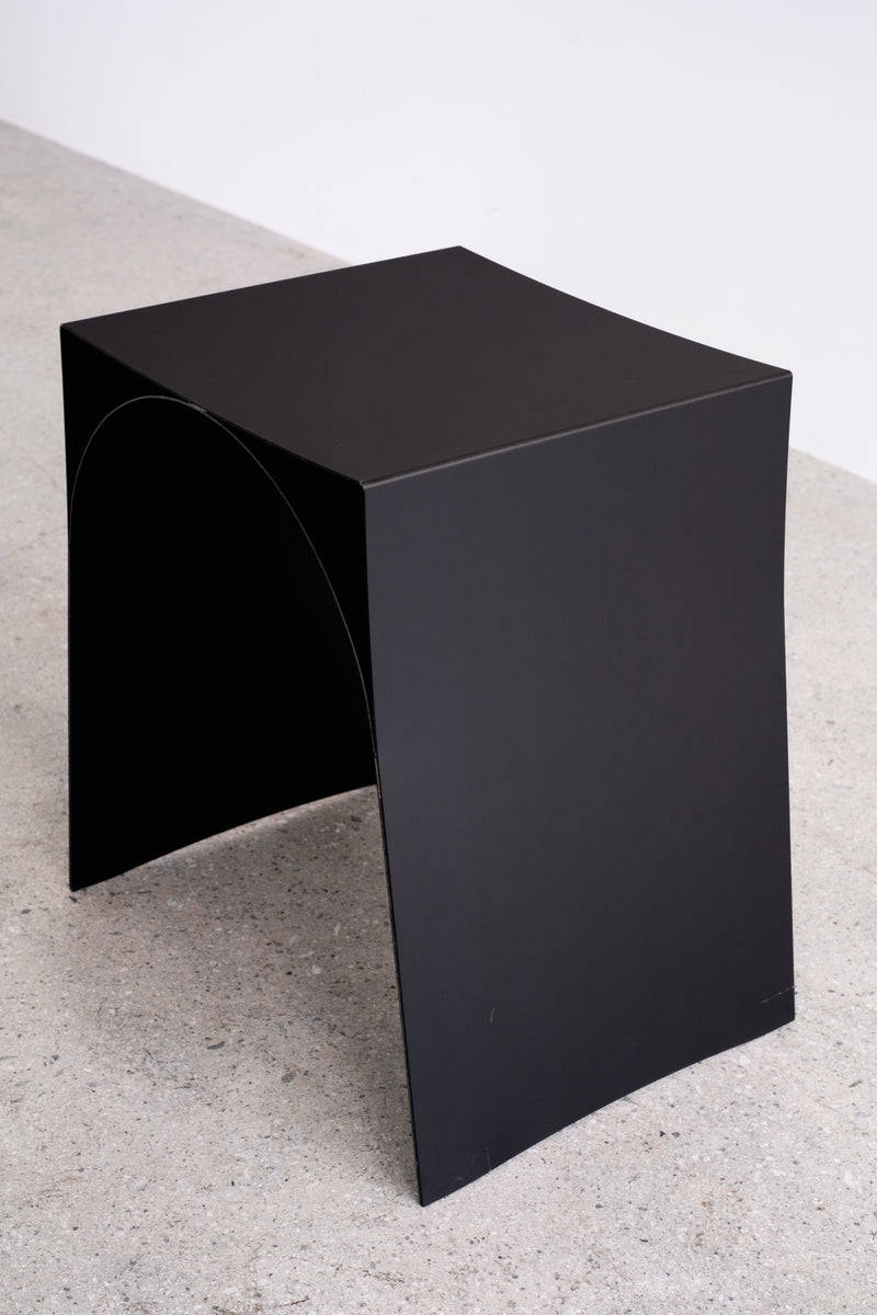 Span arch stool